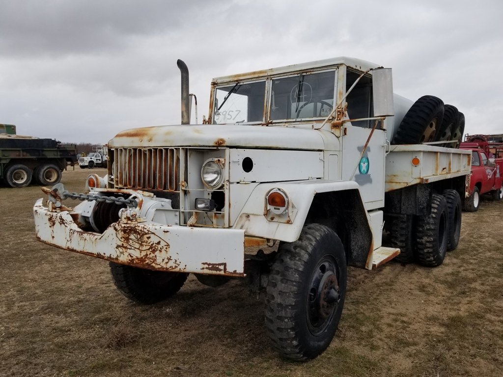 No242_M35A2_Kaiser-Jeep_Brutus